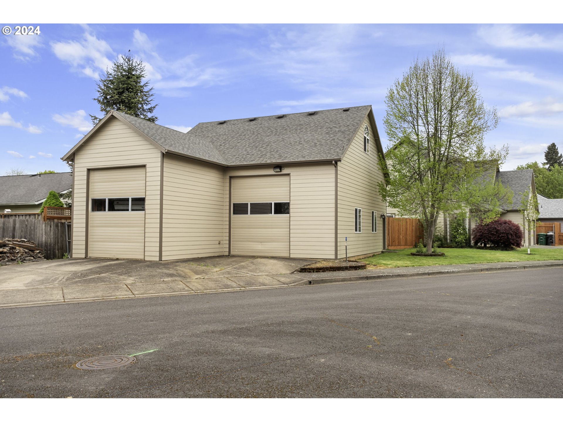 2193 Riviera Court Hubbard, OR 97032 - Photo 3 of 31 RV Garage
