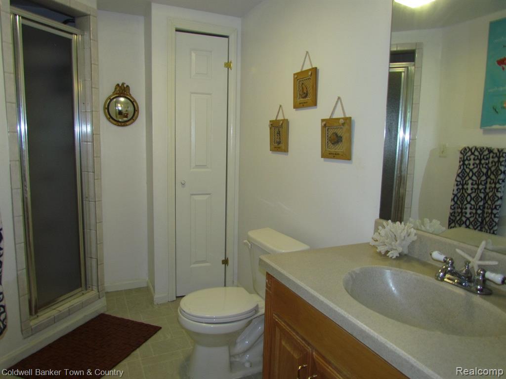 2588 Ravineside South Howell, MI 48843 - Photo 33 of 55