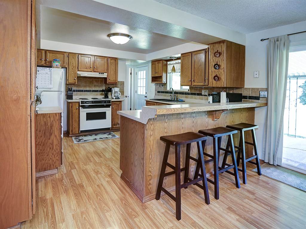 2719 South Bowdish Road Spokane Valley, WA 99206 - Photo 4 of 20 Gallery Image 4