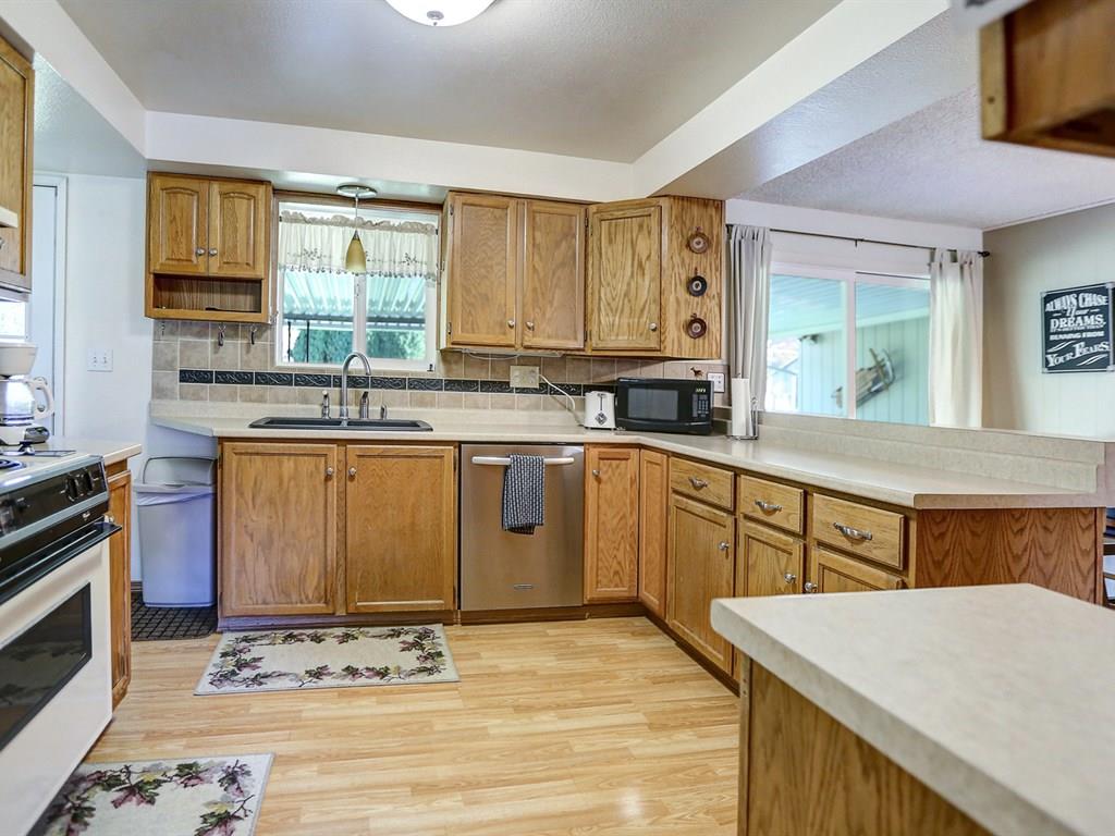 2719 South Bowdish Road Spokane Valley, WA 99206 - Photo 7 of 20 Gallery Image 7