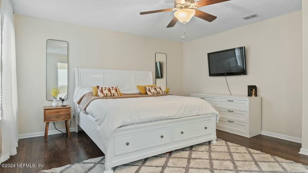 3842 Chasing Falls Road Orange Park, FL 32065 - Photo 23 of 33 Master bedroom