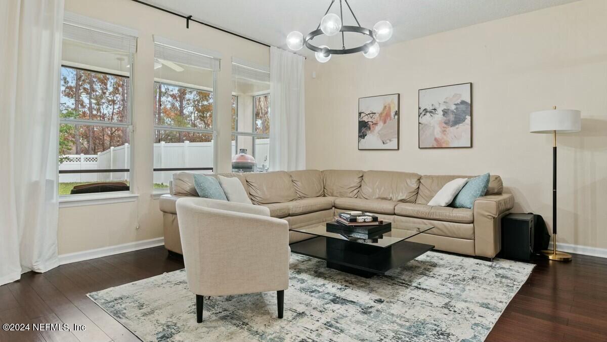 3842 Chasing Falls Road Orange Park, FL 32065 - Photo 7 of 33 Family room - left side