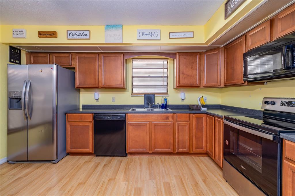 3656 Jackson Street, Unit 13 Port Orange, FL 32129 - Photo 9 of 18