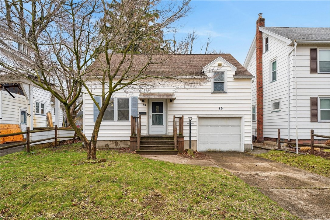 69 Chippendale Road Greece, NY 14616 - Photo 1 of 38