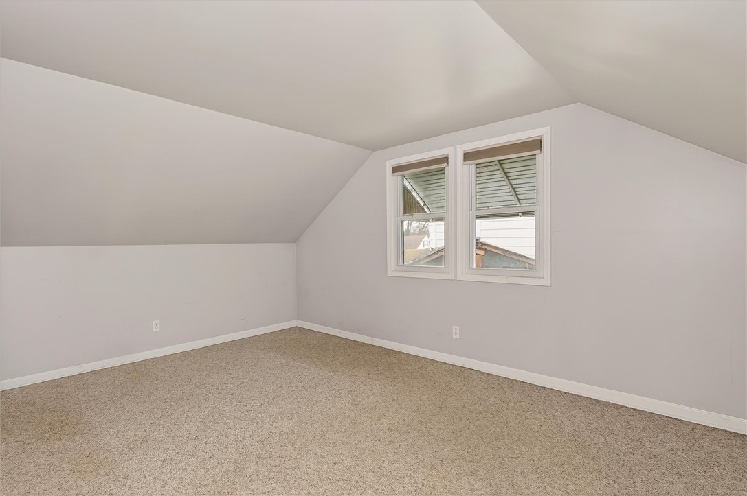 69 Chippendale Road Greece, NY 14616 - Photo 15 of 38