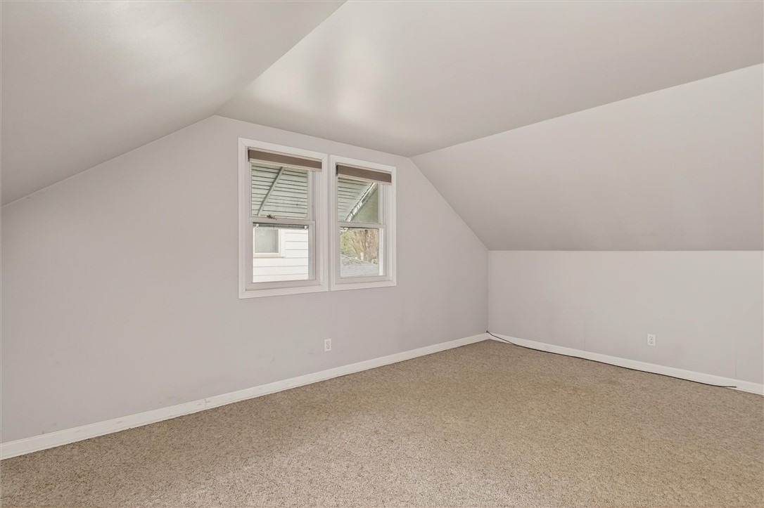 69 Chippendale Road Greece, NY 14616 - Photo 16 of 38