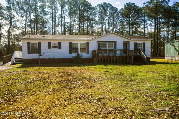 $230,000 | 118 Woodland Drive, Swansboro, NC 28584