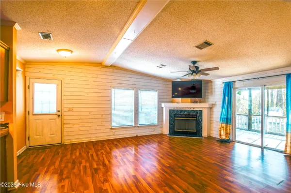 $227,000 | 118 Woodland Drive, Swansboro, NC 28584