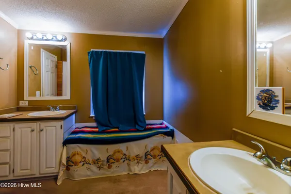 $227,000 | 118 Woodland Drive, Swansboro, NC 28584