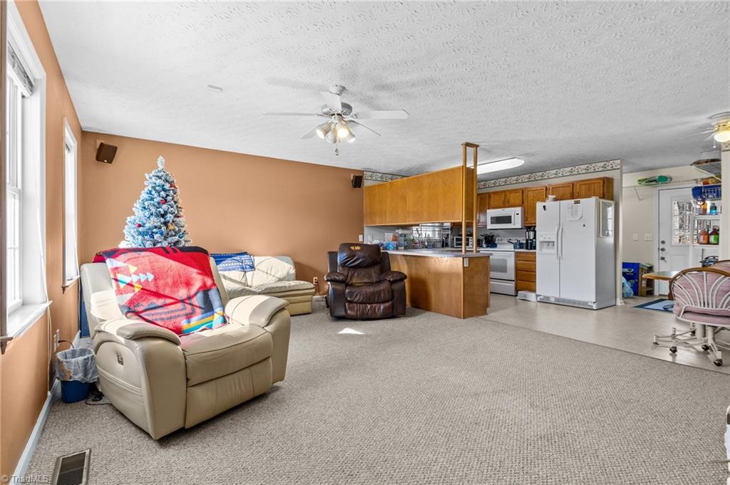 115 Pickett Road Lexington, NC 27295 - Photo 14 of 41 Gallery Image 14