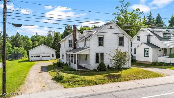 $92,800 | 6166 Highway 28, Indian Lake, NY 12842