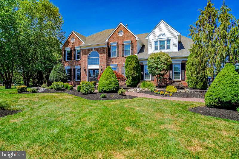 2805 Wakefield Road Jamison, PA 18929 - Photo 2 of 108 Gallery Image 2