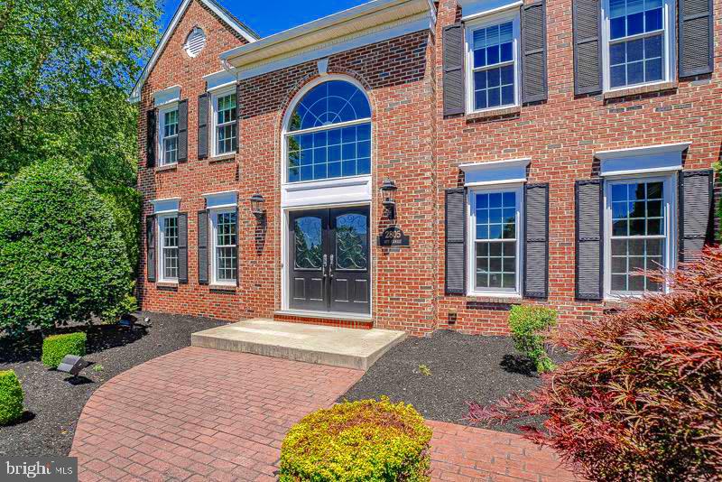 2805 Wakefield Road Jamison, PA 18929 - Photo 4 of 108 Gallery Image 4