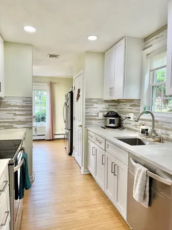$3,750 | 25 Homeward Lane, Unit 25, Natick, MA 01760
