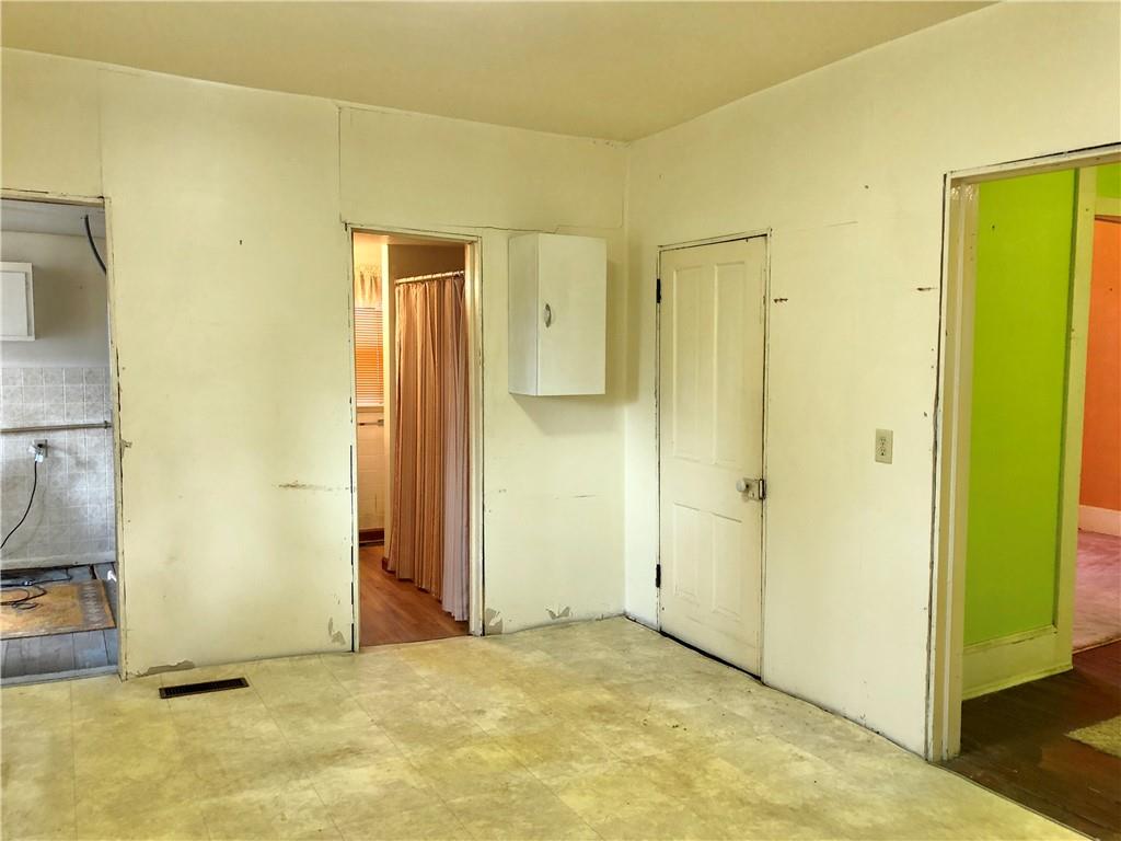342 Maple Street Hope, IN 47246 - Photo 14 of 23 Gallery Image 14