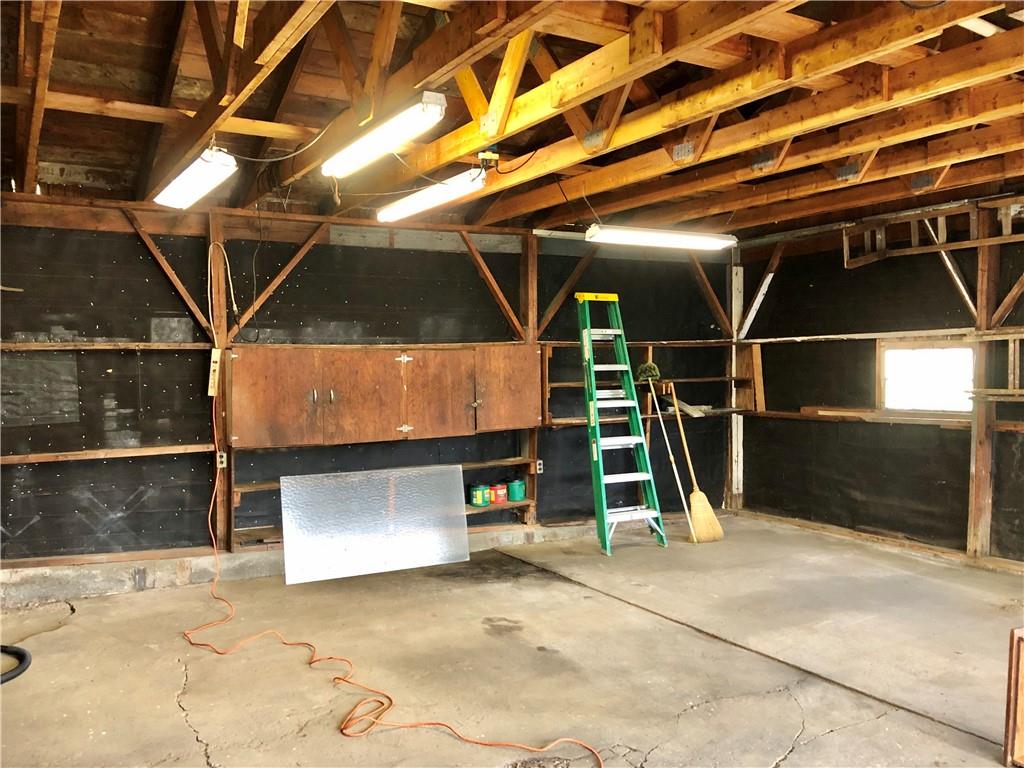342 Maple Street Hope, IN 47246 - Photo 21 of 23 Gallery Image 21
