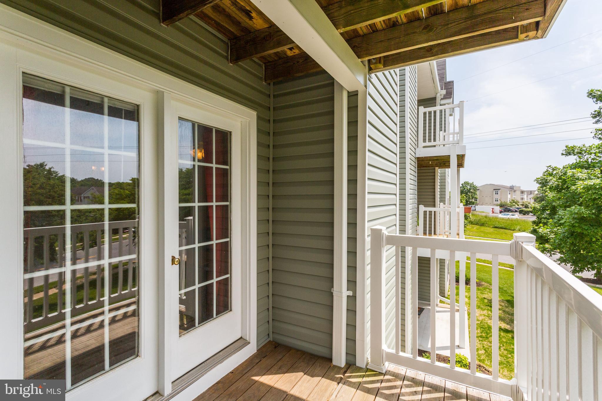 6470 Greenfield Road, Unit 1105 Elkridge, MD 21075 - Photo 33 of 35 Back Deck