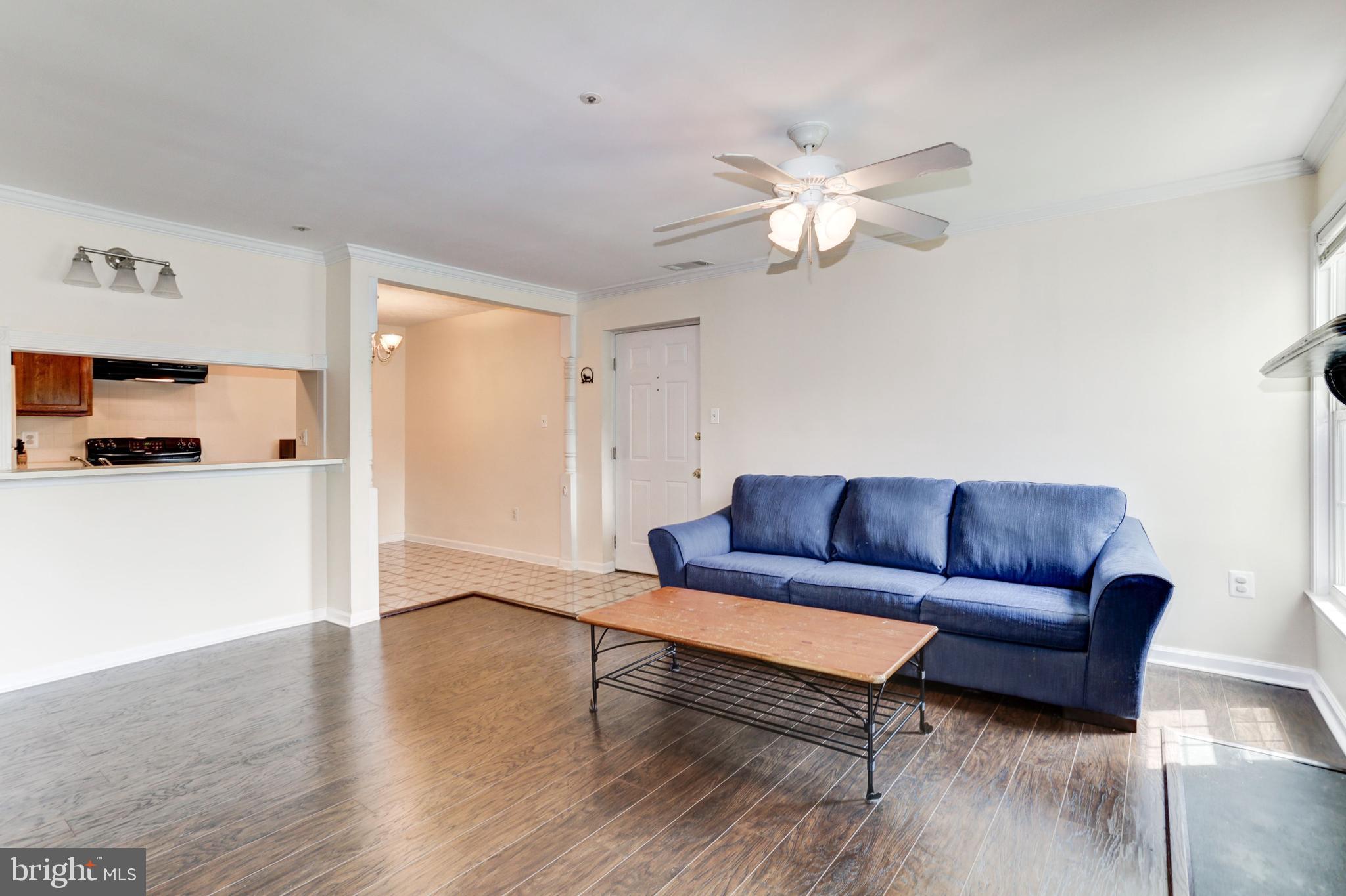 6470 Greenfield Road, Unit 1105 Elkridge, MD 21075 - Photo 9 of 35 Living Room