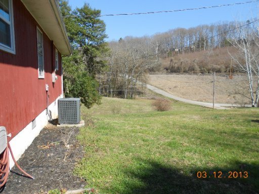 203 Lakeview Road Harriman, TN 37748 - Photo 14 of 17 Additional Photo