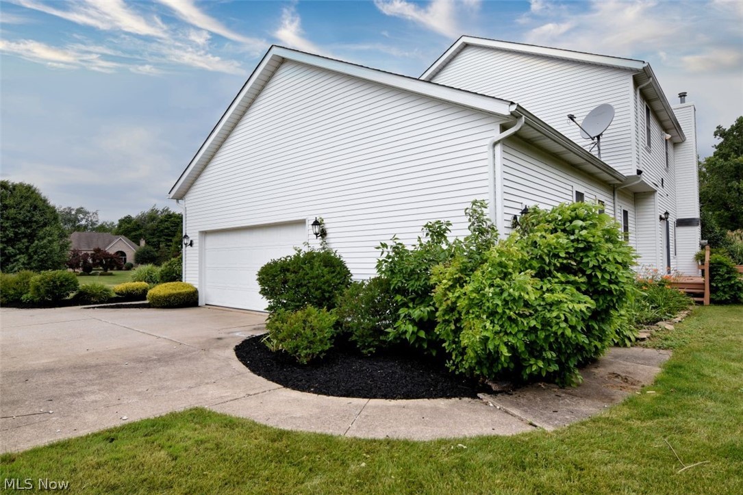 6967 Auburn Ridge Road Painesville, OH 44077 - Photo 42 of 47
