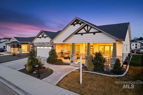 $795,000 | 21301 Cessna Court, Greenleaf, ID 83626