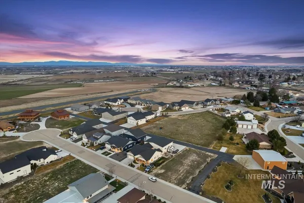 $795,000 | 21301 Cessna Court, Greenleaf, ID 83626