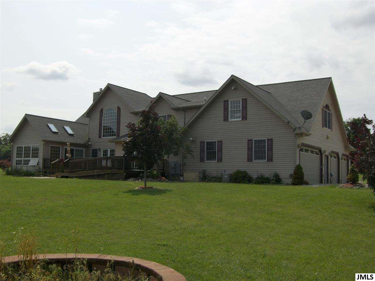 17110 Manitou Road Addison, MI 49220 - Photo 3 of 16 Photo 3