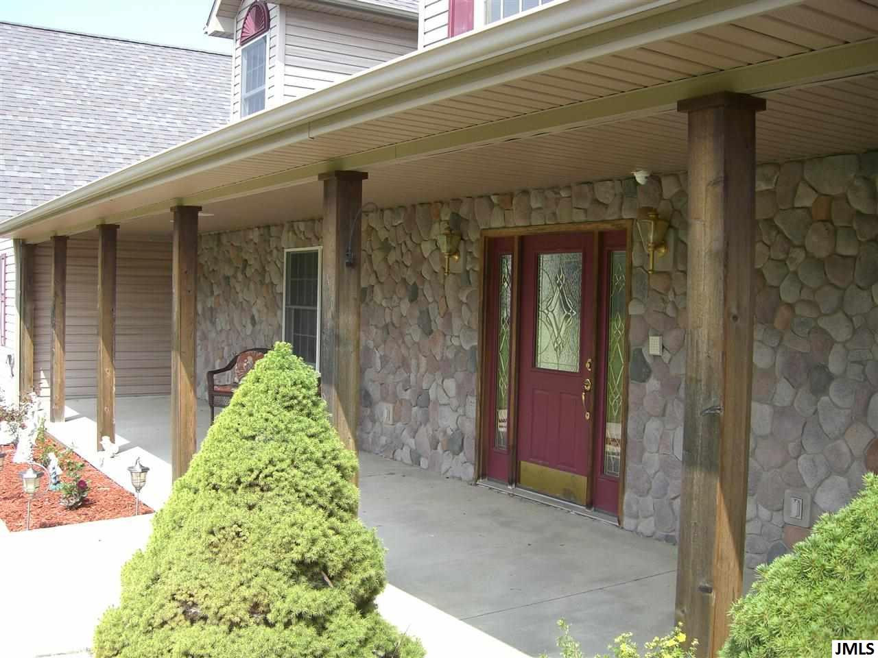 17110 Manitou Road Addison, MI 49220 - Photo 5 of 16 Photo 5