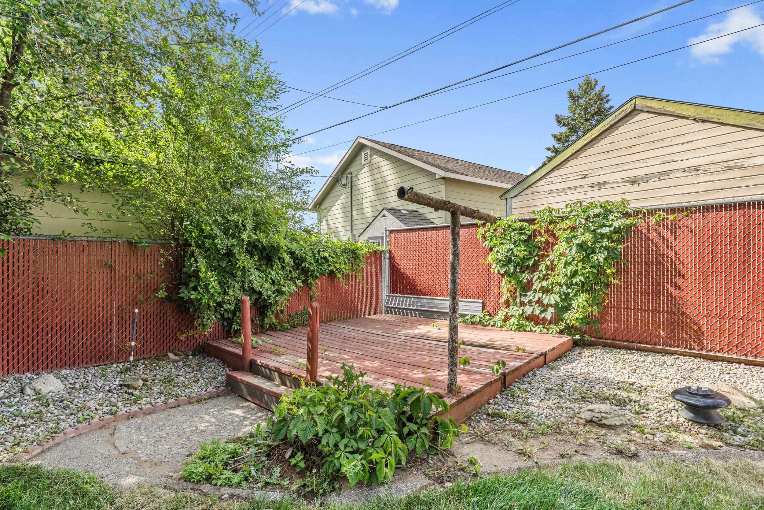 412 East Cozza Drive Spokane, WA 99208 - Photo 32 of 39