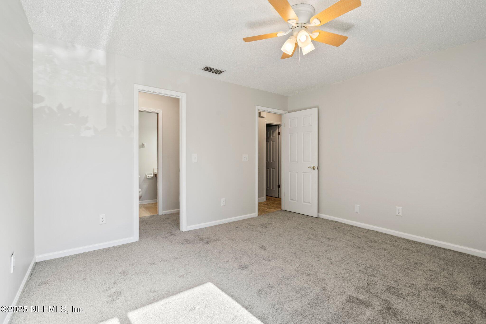 3801 Crown Point Road, Unit 1073 Jacksonville, FL 32257 - Photo 16 of 26 16-web-or-mls-DSC05757