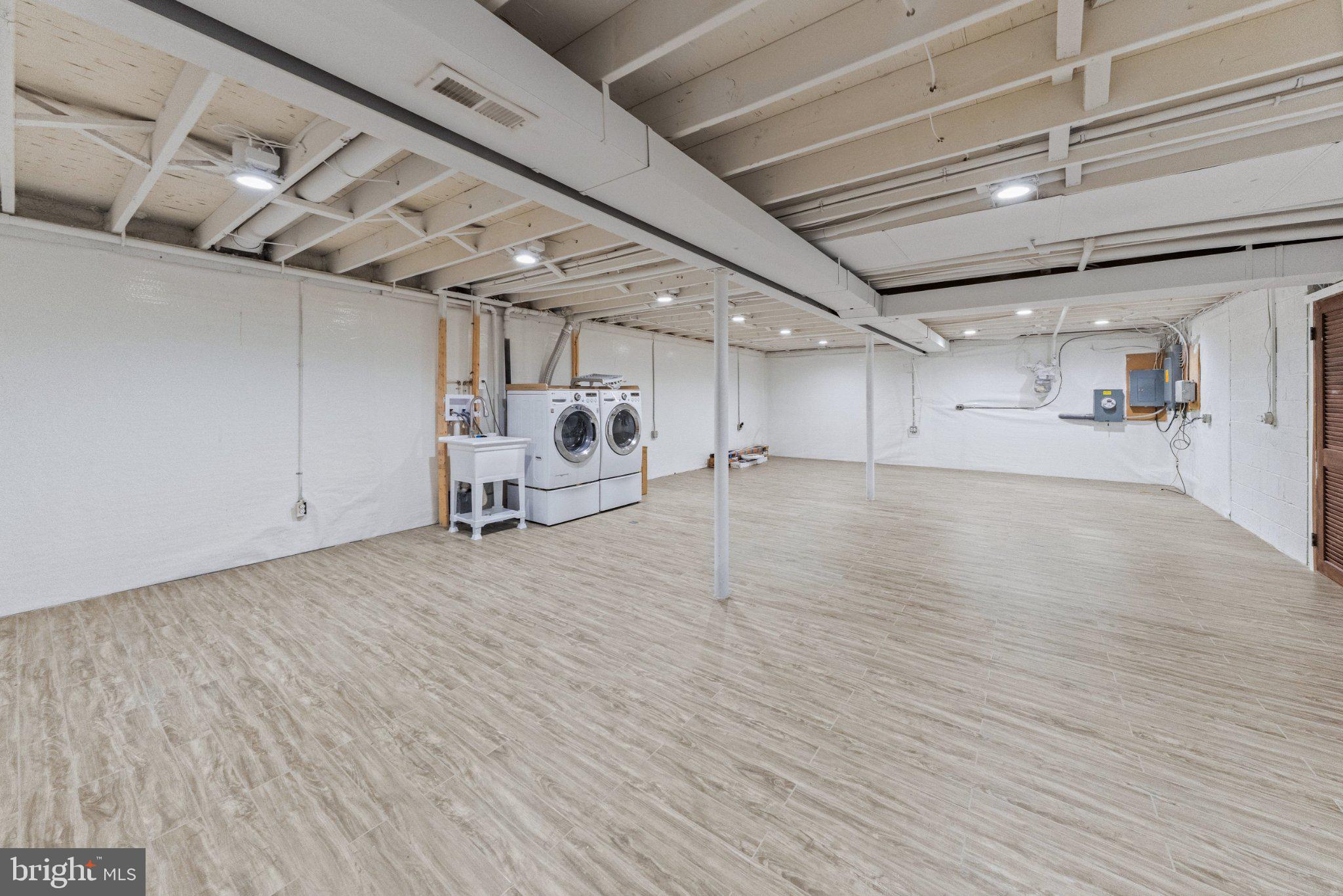 2208 Oxeye Road Baltimore, MD 21209 - Photo 27 of 32 So much space for additional living area/storage