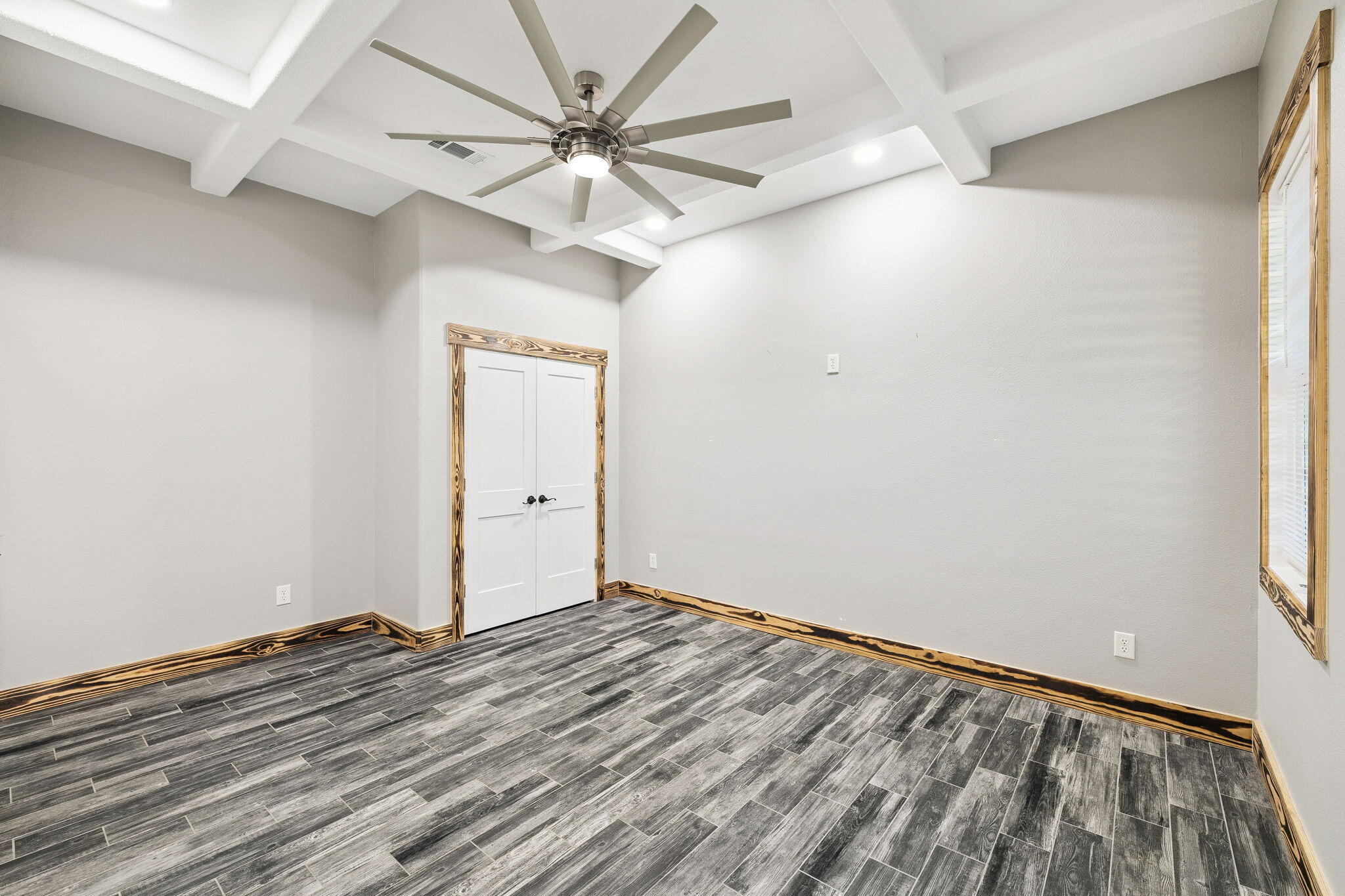981 East Chestnut Avenue Crestview, FL 32539 - Photo 25 of 42 24Array_981EChestnutAve-57
