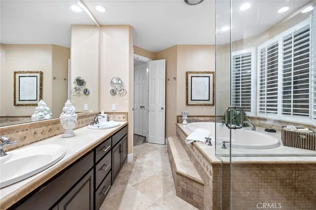 $3,250,000 | 25702 Nellie Gail Road, Laguna Hills, CA 92653