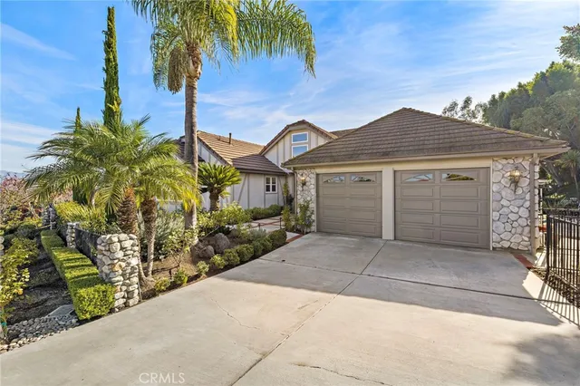 $3,250,000 | 25702 Nellie Gail Road, Laguna Hills, CA 92653