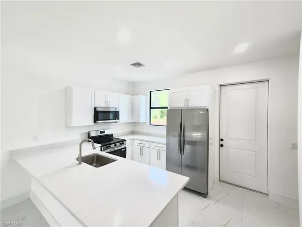 $449,000 | 301-303 Norwalk Avenue, Lehigh Acres, FL 33972