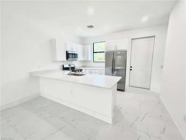 $449,000 | 301-303 Norwalk Avenue, Lehigh Acres, FL 33972