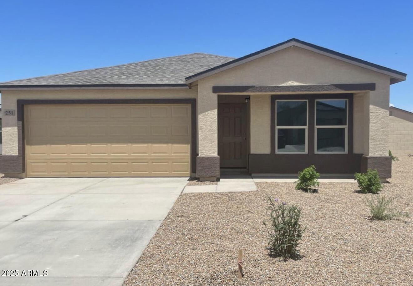 251 South Picacho Heights Road Eloy, AZ 85131 - Photo 3 of 19 front view of a house