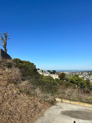 $249,000 | 5000 Summit Street, San Francisco, CA 94112