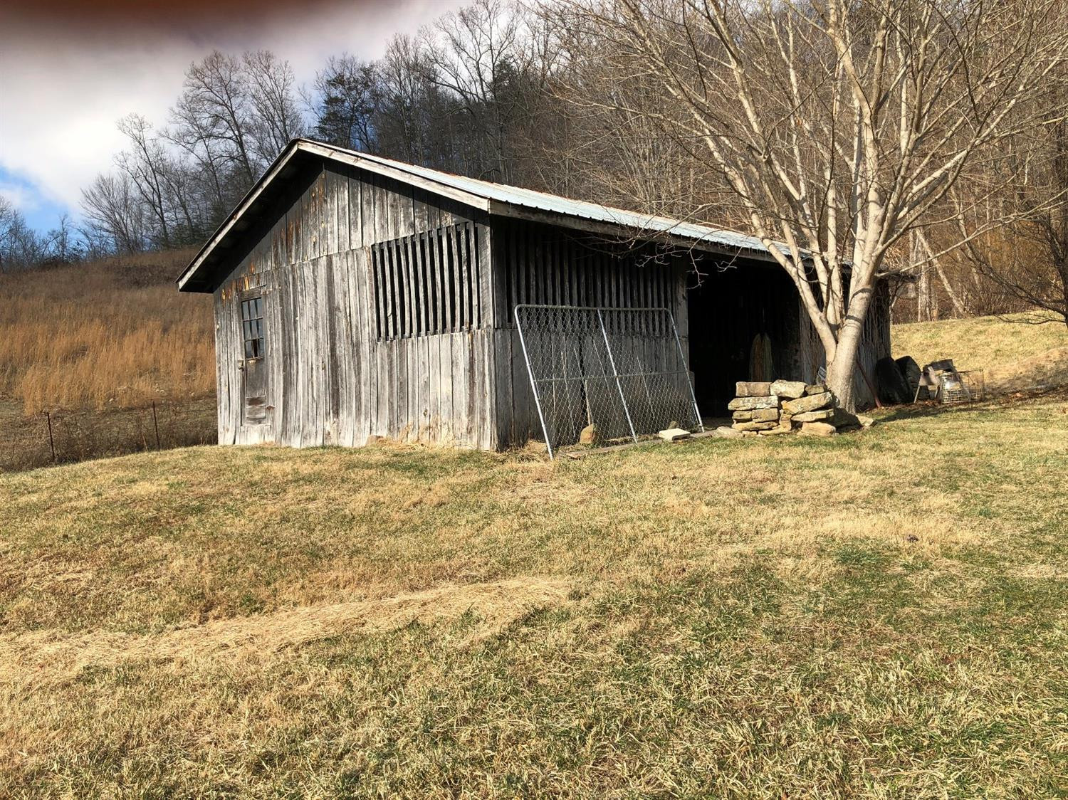 212 Plains Road Frenchburg, KY 40322 - Photo 8 of 24 Photo 8