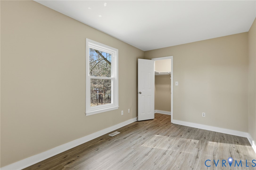 6240 Massey Road Spotsylvania, VA 22551 - Photo 20 of 42 3rd bedroom with oversized closet, ...