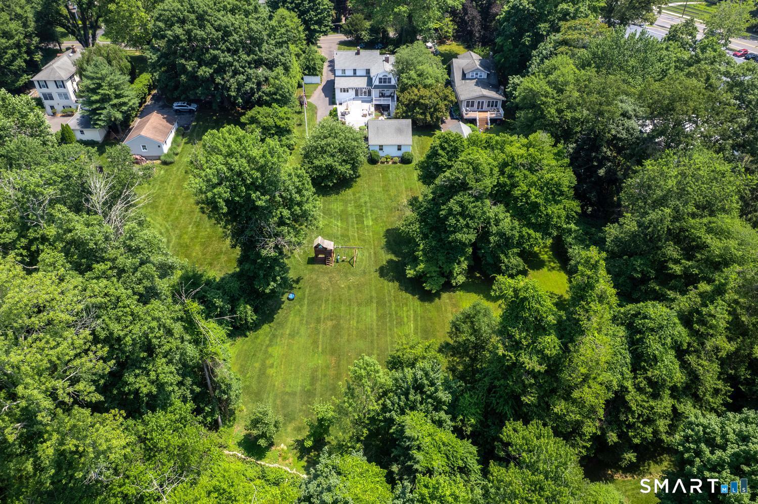 5 Birch Road Darien, CT 06820 - Photo 37 of 40