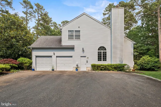 $750,000 | 2 Teaberry Court, Shamong, NJ 08088