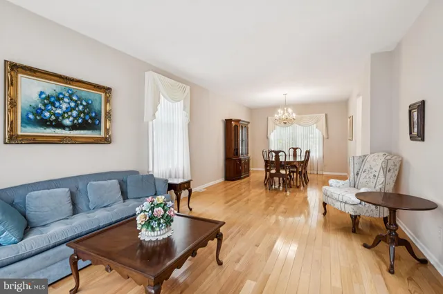 $750,000 | 2 Teaberry Court, Shamong, NJ 08088