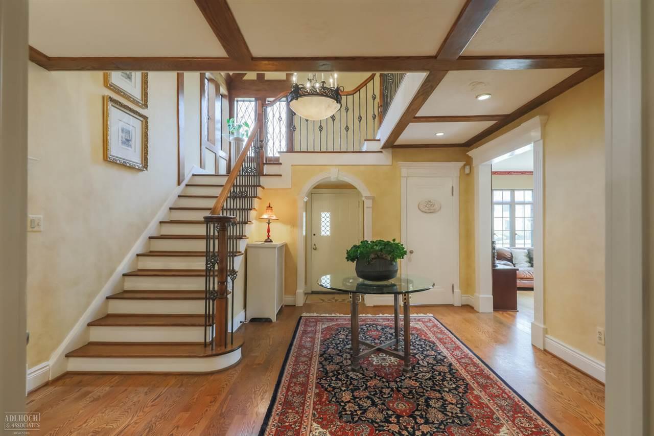 171 Cloverly Road Grosse Pointe Farms, MI 48236 - Photo 4 of 52