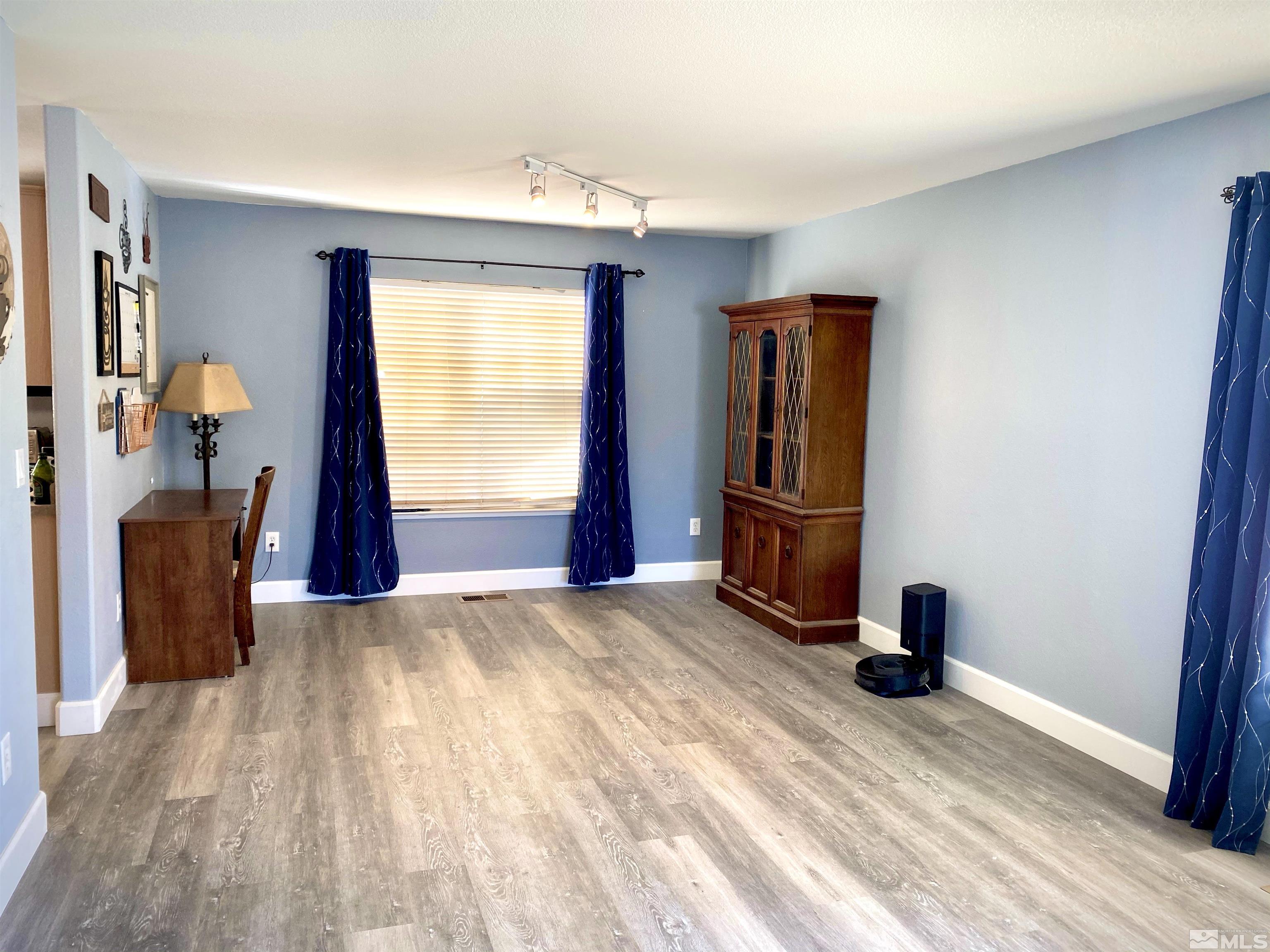 18064 Lockspur Court Reno, NV 89508 - Photo 5 of 19 Photo 5