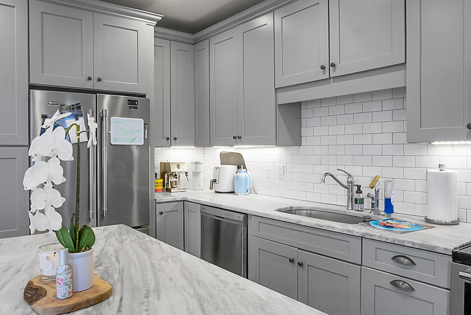 321 Ashley Avenue Charleston, SC 29403 - Photo 16 of 79 DSC03294