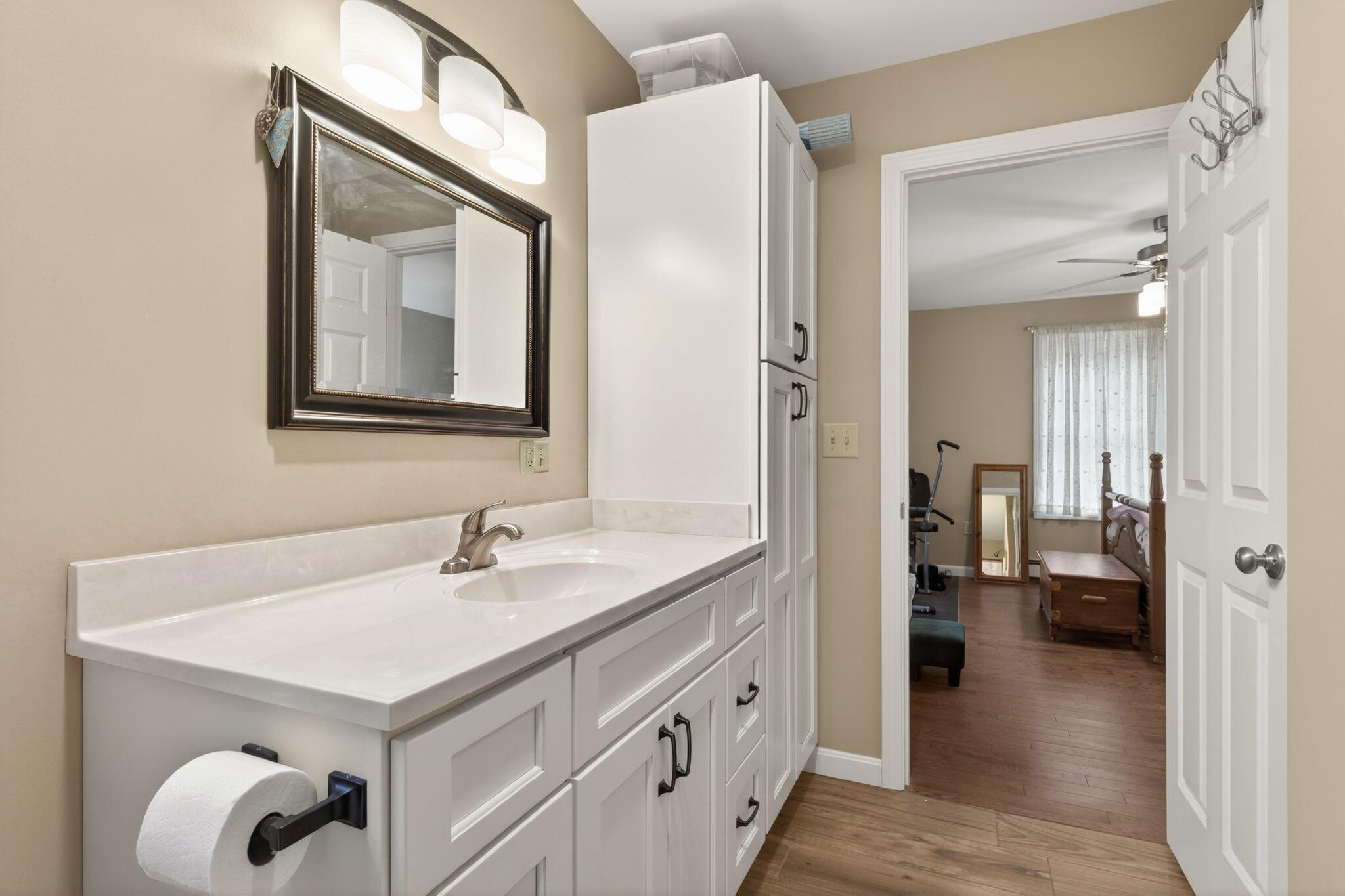 9 Alder Road Naples, ME 04055 - Photo 22 of 38 9_Alder_Rd_059