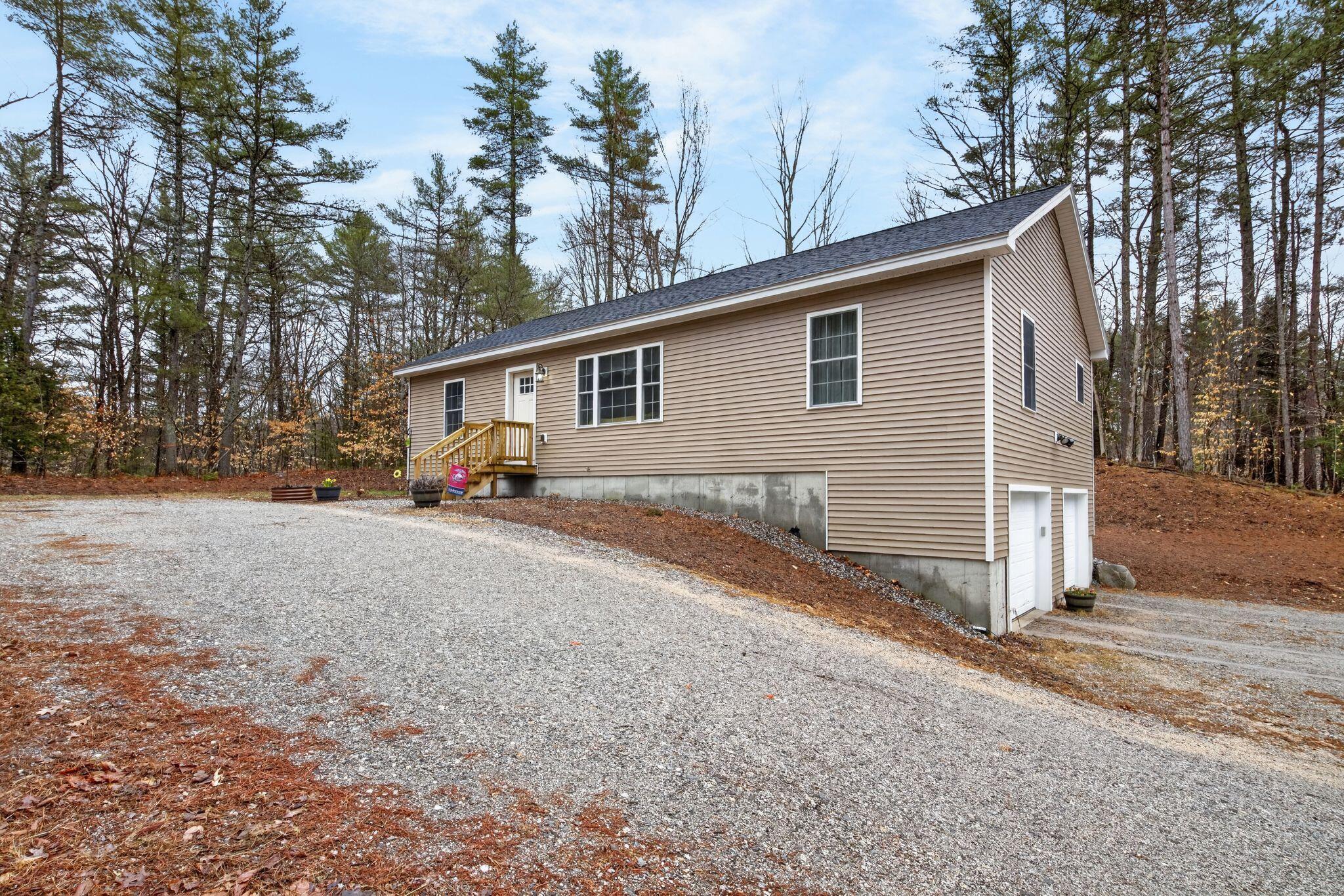 9 Alder Road Naples, ME 04055 - Photo 3 of 38 9_Alder_Rd_006