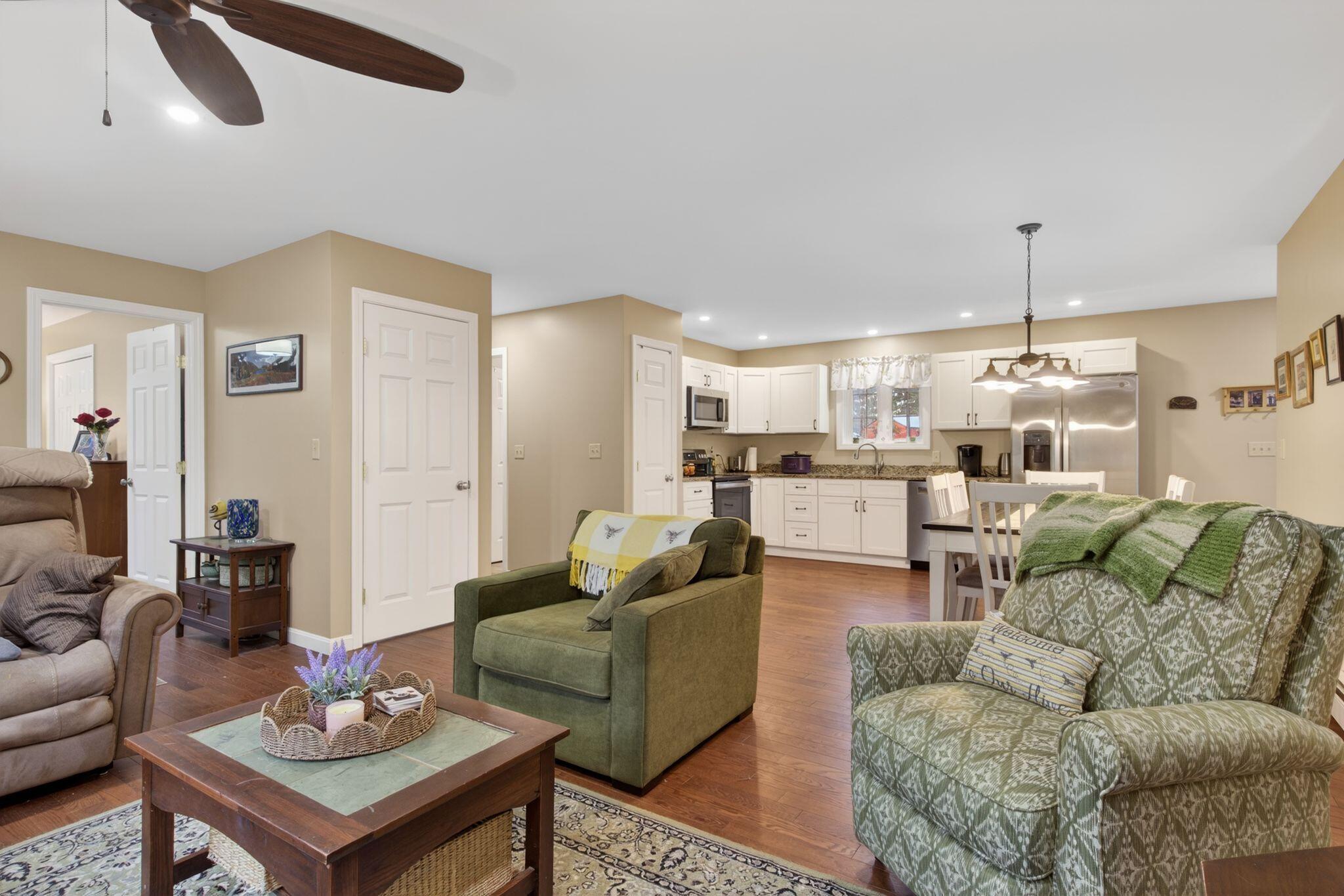 9 Alder Road Naples, ME 04055 - Photo 8 of 38 9_Alder_Rd_019