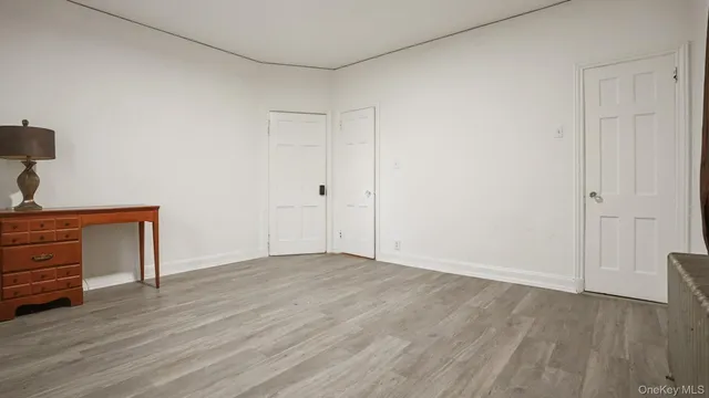 $2,500 | 252 South 10th Avenue, Unit 2R, Mount Vernon, NY 10550